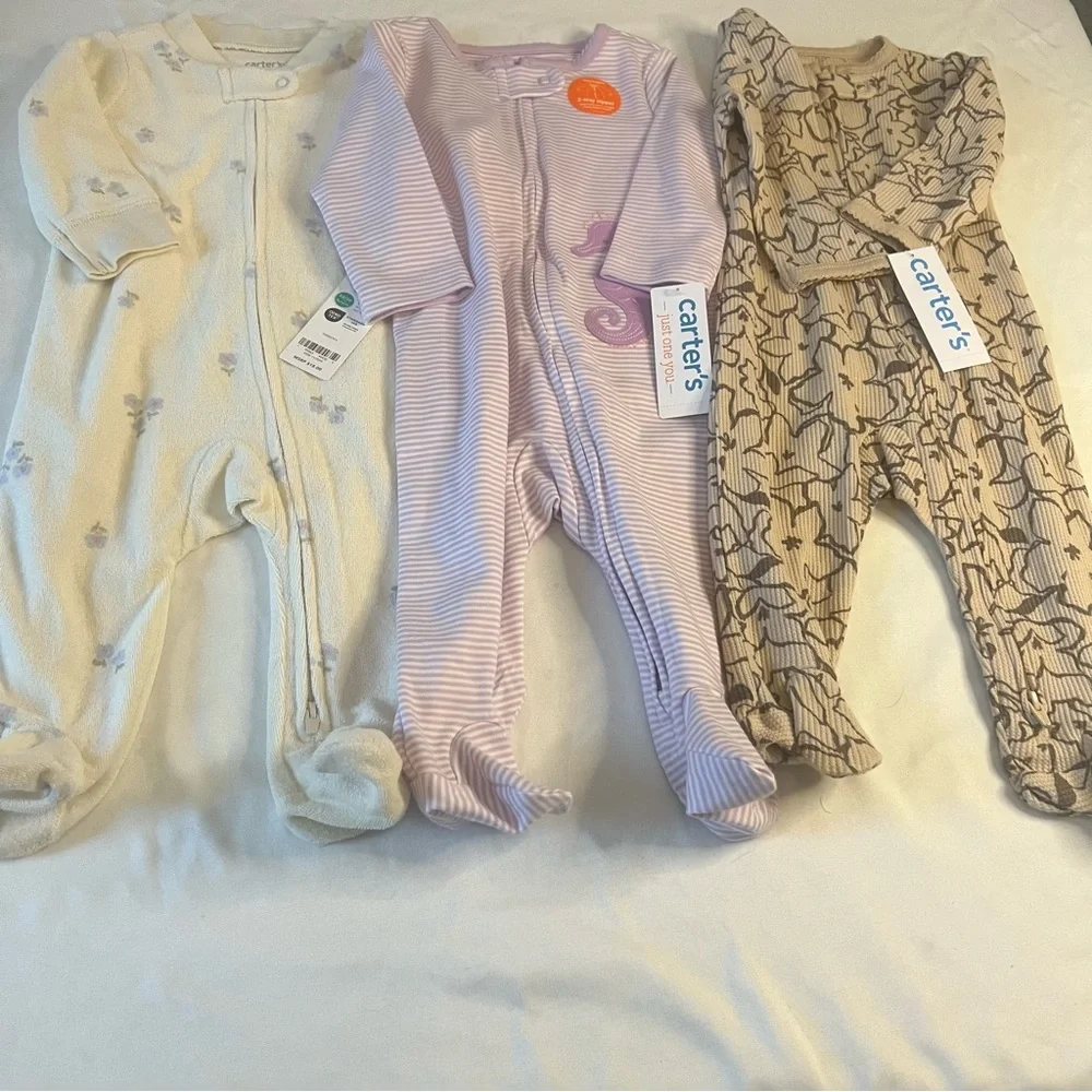 NWT Carter’s Baby Girl 6M Footed Pajamas Sleepers 3 Piece‎ Lot Floral Striped